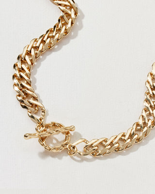 Thick gold toggle clasp chain necklace by Luna Norte Jewelry.