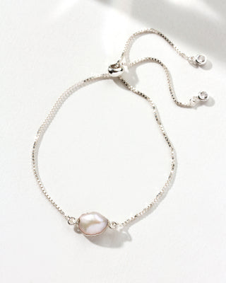 Silvery Tide Pearl Adjustable Bracelet