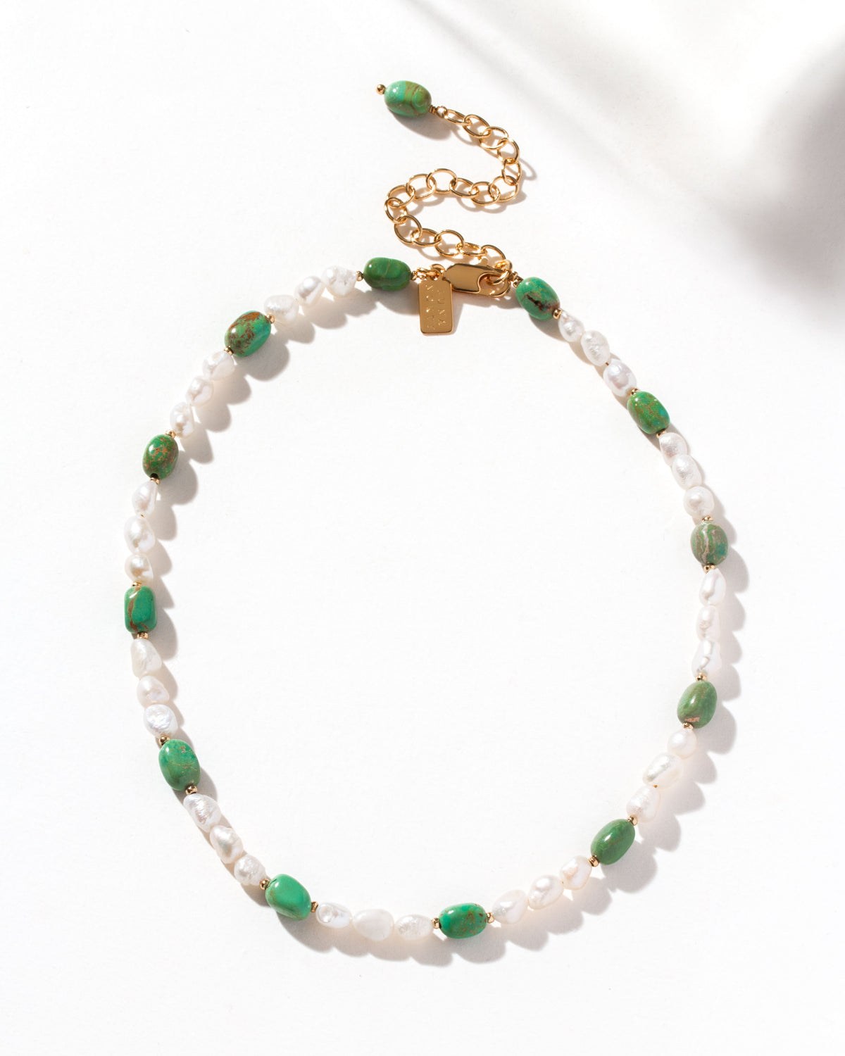 Turquoise and Pearl beaded necklace with gold clasp