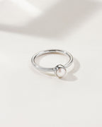 Round freshwater pearl ring.